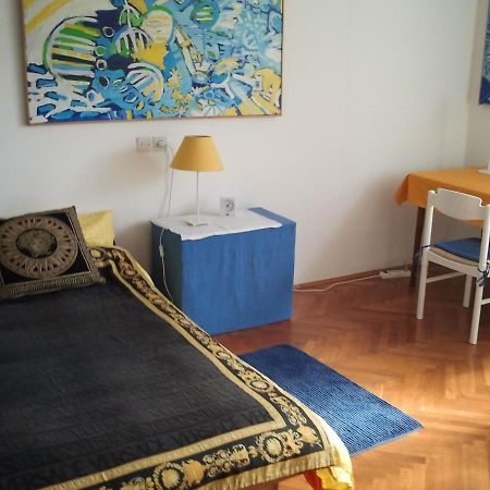 Riki Accommodation Split Exterior photo